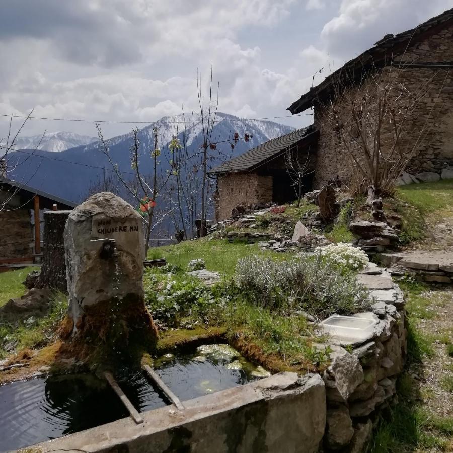 Bed and Breakfast Rota D'Amont Stroppo Exterior foto
